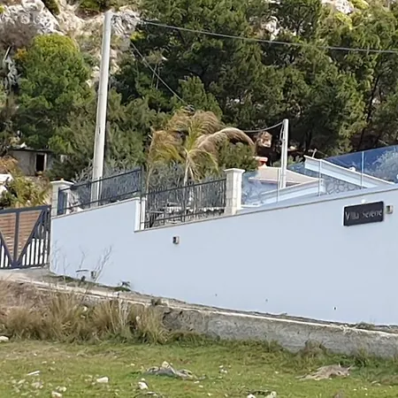 Selene Villa